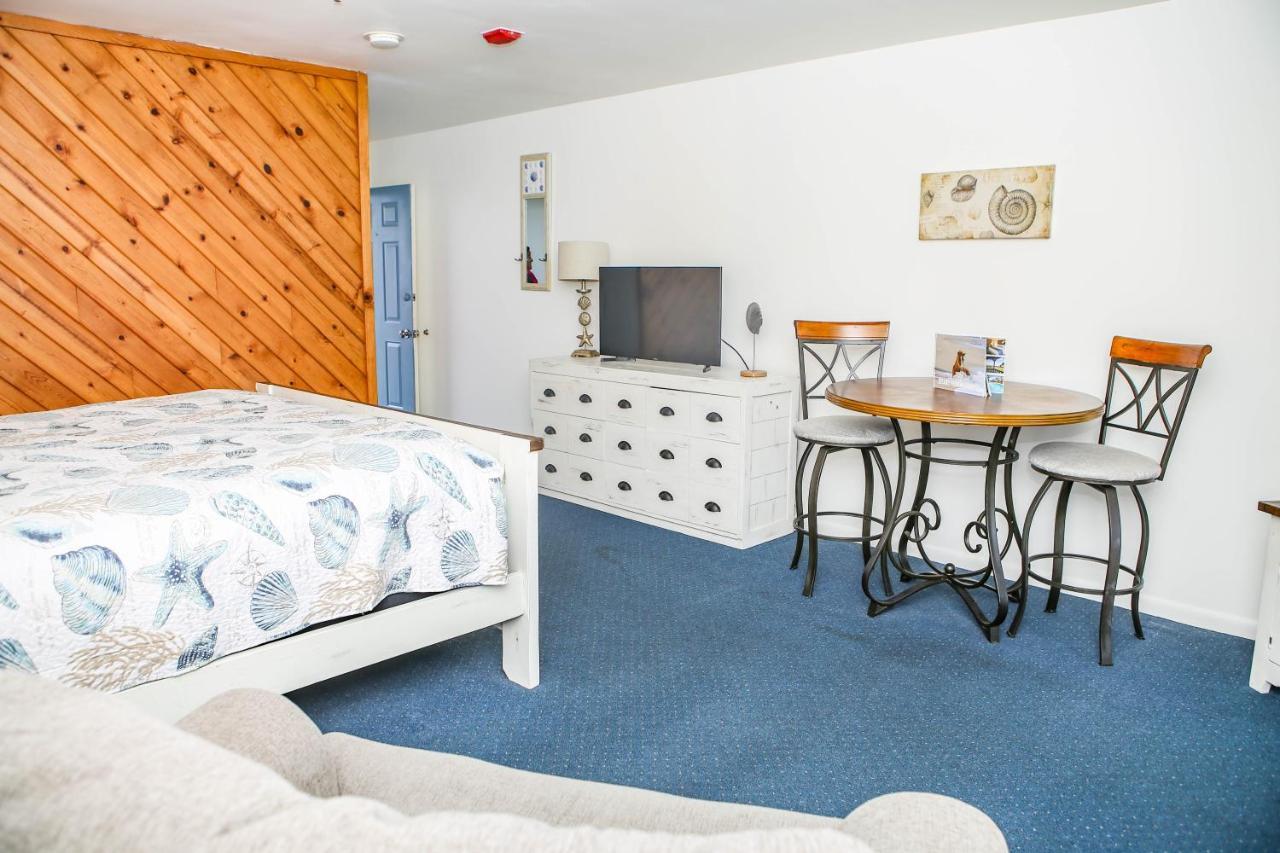 Waterside Inn Chincoteague Dış mekan fotoğraf