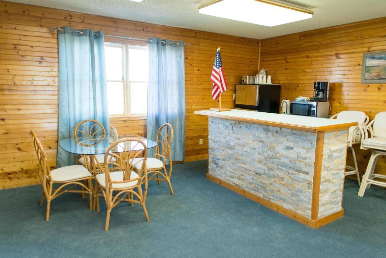 Waterside Inn Chincoteague Dış mekan fotoğraf